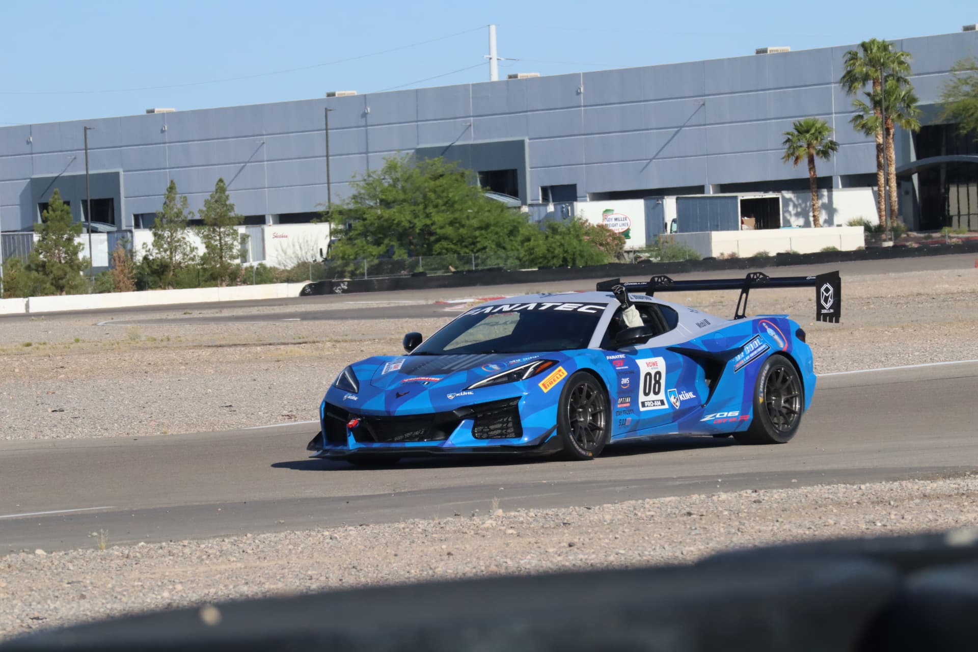 C8 Z06 GT3.R